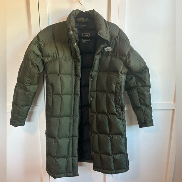 The North Face Jackets & Blazers - Women’s green jacket